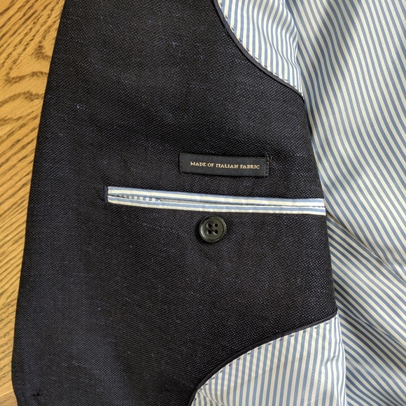 Banana Republic Men's Navy Blazer - 40L - Picture 5 of 5